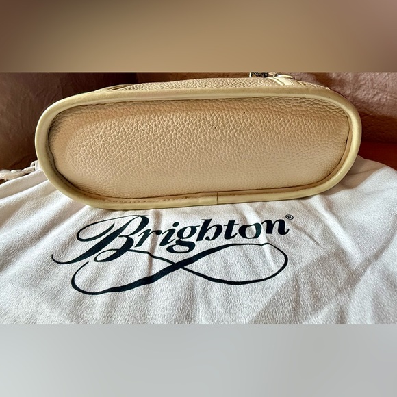 Brighton Ivory Handbag with Colorful Heart Accents - Picture 4 of 16